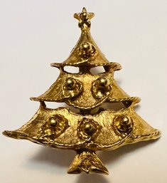 VINTAGE GOLD TONE CHRISTMAS TREE BROOCH