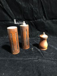 Salt And Pepper Set