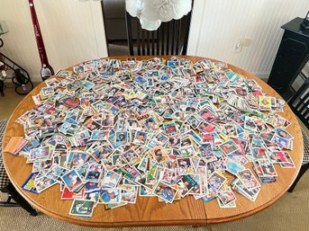 Huge Lot Of 1980s Baseball Cards