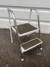 White Metal Antique Step Stool - Foldable