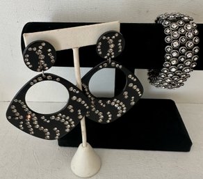 Black Rhinestone Dangle Earrings And Bracelet