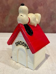 Vintage Snoopy Bank