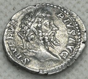 Superb High Grade ANCIENT ROMAN SEPTIMIUS SEVERUS SOLID SILVER DENARIUS- Circa 197 A.D.