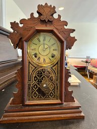 Mantel Clock With Key