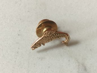 14 K GOLD FISH PIN