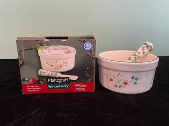 Pfaltzgraff Winterberry Dip Mix Set With Spreader