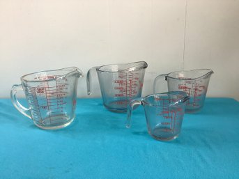 Pyrex Glass Liquid Measuring Cups