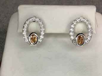 Very Pretty 925 / Sterling Silver Earrings With Tangerine Topaz Oval Earrings - Brand New Never Worn !