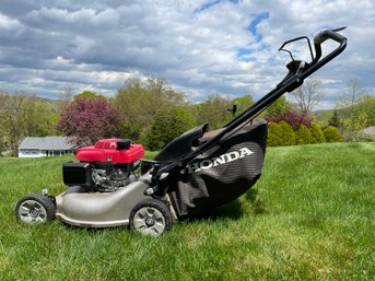 Honda 21' 3 In 1 System  Mower With Twin Blade.