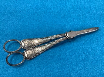 Vintage Grape Scissors