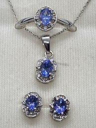 Fien Vintage Sterling Silver And Blue Topaz Parure- Pendant Necklace, Earrings And Ring