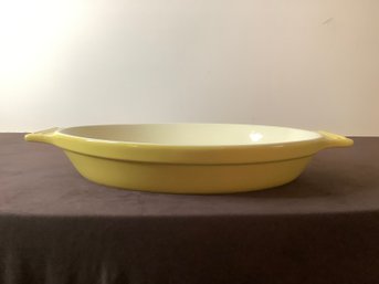 CUISINART YELLOW CASSEROLE DISH