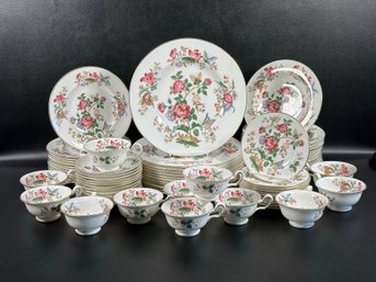 A Very Beautiful Set Of Vintage Wedgwood Bone China, Service For 12