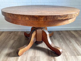 Stunning Solid Wood 42 Inch Round Pedestal Table