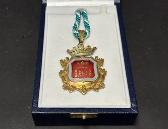 Vintage Coat Of Arms Pendant In Presentation Box