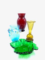 Grouping Of 4 Art Glass Smalls