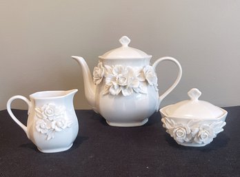 Vintage 1960's- I. Godinger & Co. Beautiful, Capodimonte Style Tea Set- Pot, Lidded Sugar Bowl And Creamer