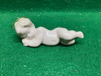 Lladro Baby Jesus Figurine Porcelain Halo Angel Sleeping Made In Spain. In Perfect Condition.