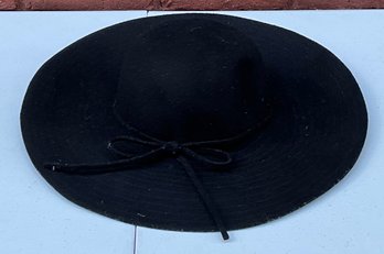 Womens Gap Floppy Hat Size Small/medium