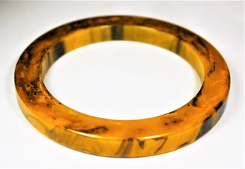 Vintage Bakelite Marbleized Yellow And Green Plastic Bangle Bracelet