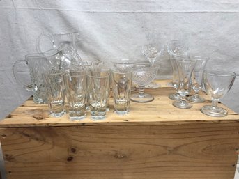 17 Pieces Crystal(?).   Lot G12