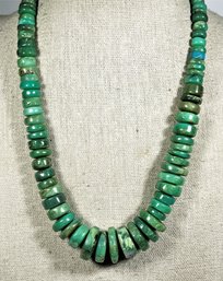 Vintage Green Stone Jade? Turquoise? Graduated Beaded Necklace