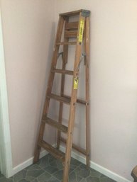 Wood Ladder 6 Foot