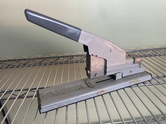 Swingline Heavy Duty Stapler