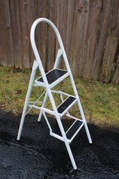 3' White Foldable Step Ladder