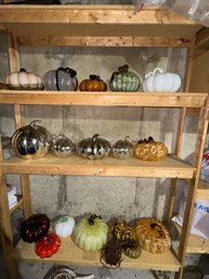 LARGE LOT OF ART GLASS PUMPKINS