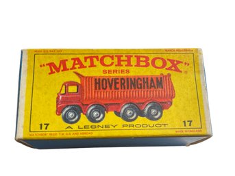 Vintage Matchbox #17 Hoveringham Tipper Truck With Original Box (***box Has Some Spots-see Pics!)