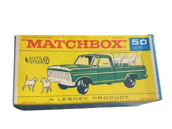 Matchbox #50 Kennel Truck With 2 Dogs Original Box