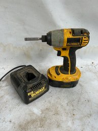 Cordless DeWalt Impact Screw Gun With Case & Charger