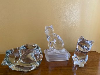 Trio Of Art Glass Cats