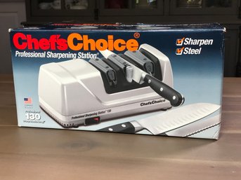 Paid $195 Brand New CHEF'S CHOICE Professional Knife Sharpening Station - Model 130 - NEVER USED - Amazing !