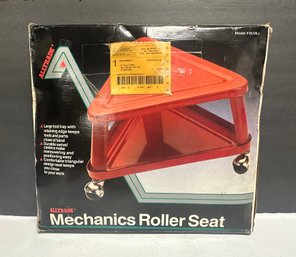 All Trade Mechanics Roller Seat Model # 747 - R- 1 New & Unused In Unopened Original Box     212/C5