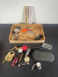 LOT OF VINTAGE MINIATURES, INCLUDES CAMP KING KNIFE, STOPWATCHES, AND MORE