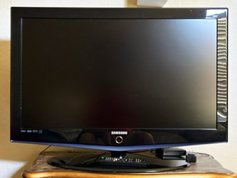 A 39 Inch Samsung TV