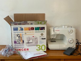 Singer Model 8280 Sewing Machine