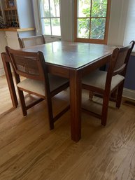 Square Kitchen Table And Chairs