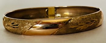 VINTAGE 10K GOLD ETCHED & POLISHED BRACELET