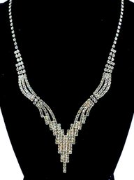 Stunning Vintage Art Deco Rhinestone Necklace