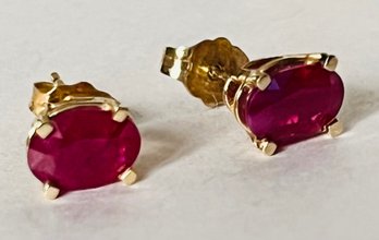 14K GOLD RUBY STUD EARRINGS