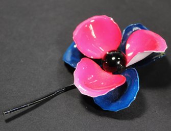 LARGE 1960S FLOWER POWER BROOCH PINK AND BLUE