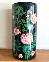 A Vintage Chinese Ceramic Vase