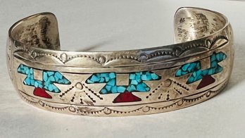 VINTAGE NAVAJO STERLING SILVER SIGNED J NEZZLE CORAL & TURQUOISE BRACELET