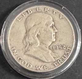 1952-d Benjamin Franklin Silver Half Dollar