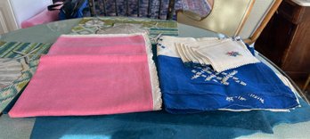 White And Blue White Stitched Dinning Table Ware Cloth With 6 Hand Kerchiefs & Pink Dining Ware Cloth. PM-B4