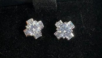 PRETTY 14K WHITE GOLD CZ SPARKLING STUD EARRINGS BY ABSOLUTE