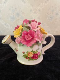 Royal Albert Musical Watering Can Old Country Roses